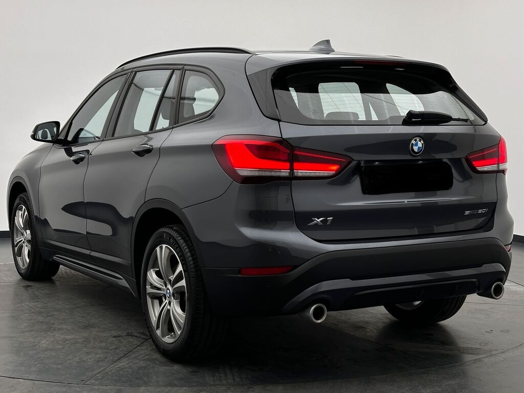 5397196  BMW X1 (F48) sDrive20i LED SW