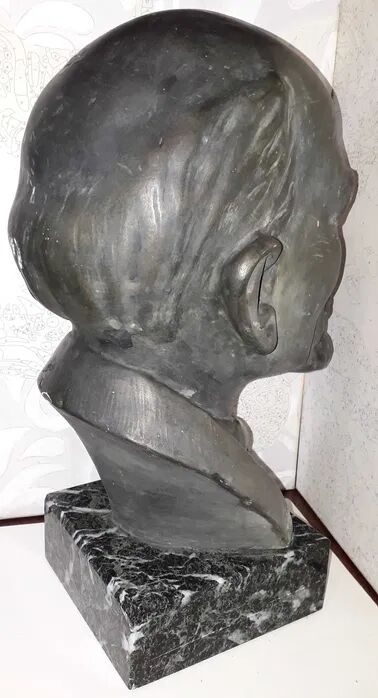 5405299 Busto di lenin anno 1920 altezza