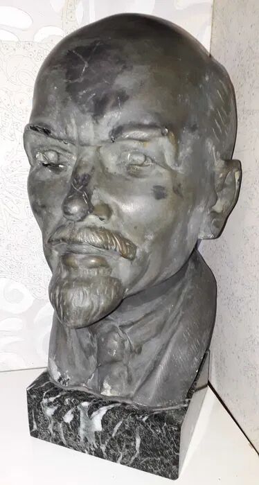 5405300 Busto di lenin anno 1920 altezza