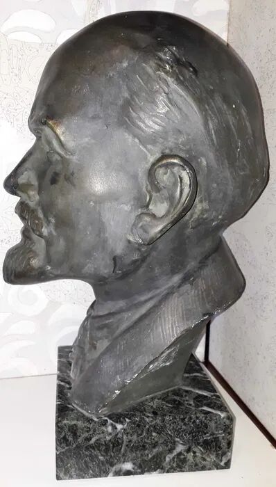 5405301 Busto di lenin anno 1920 altezza