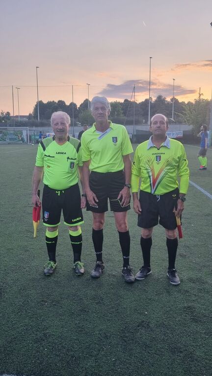 5395947 Calcio a 8: campionato /torneo