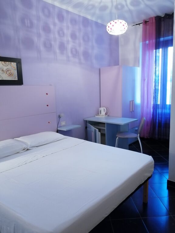 5376452  camera inBed & Breakfast