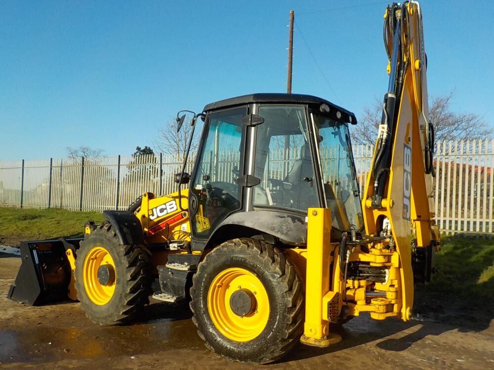 5406366  Caricatore-escavatore JCB