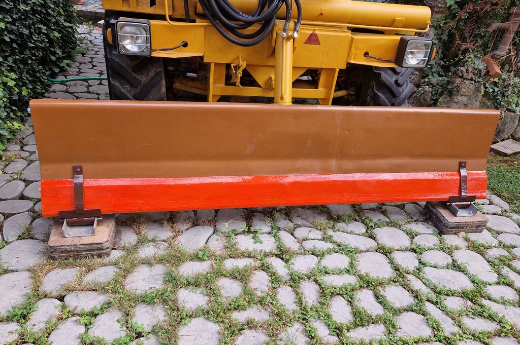 5410729  Caricatore-escavatore ALTRO