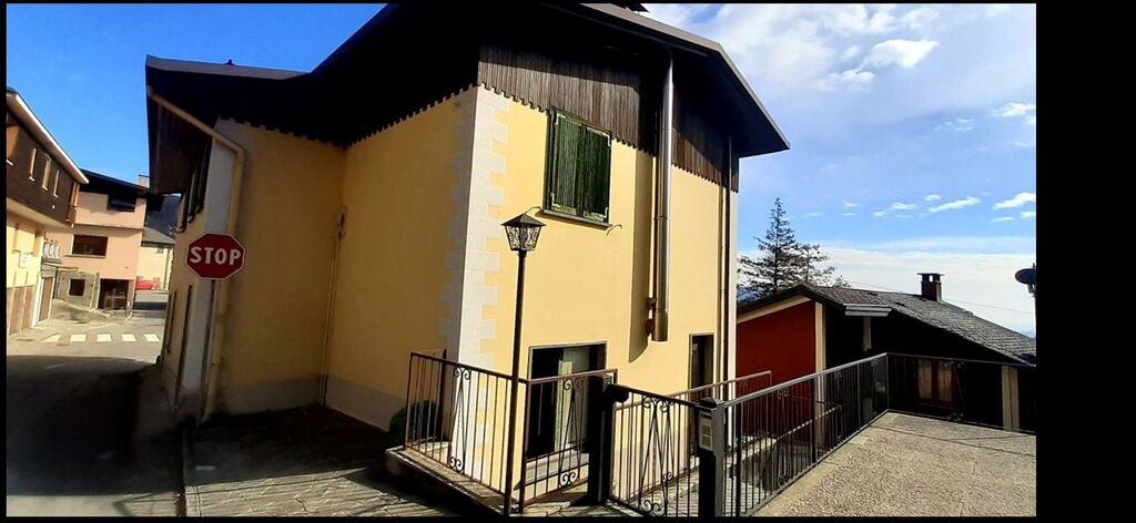 5361347  casa mq435 Da ristrutturare