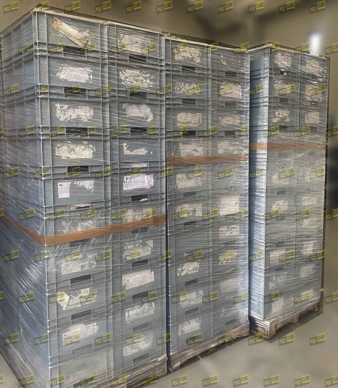 5402594 Cassette in plastica usate