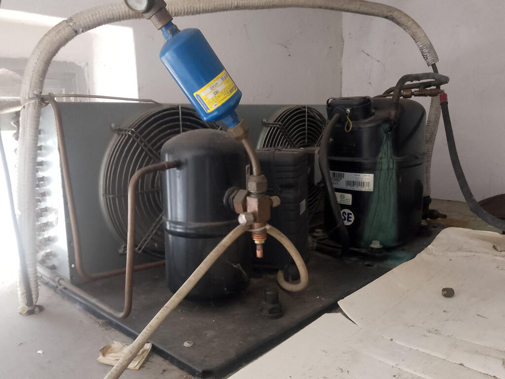 5385671 Cella freezer