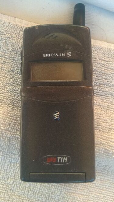 5386527 Cellulare ericsson  mod.t18s