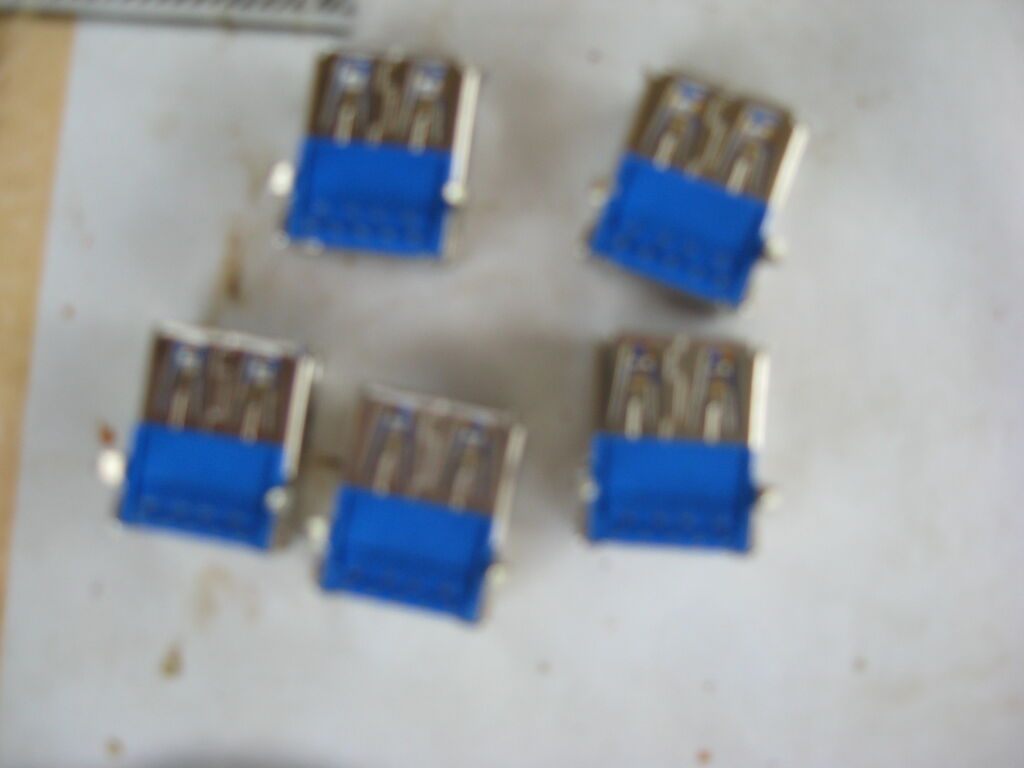 5354434 Connettori a saldare usb 3.0