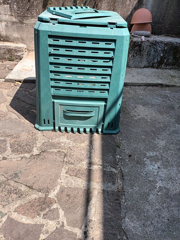 5394631 Contenitore x compostaggio