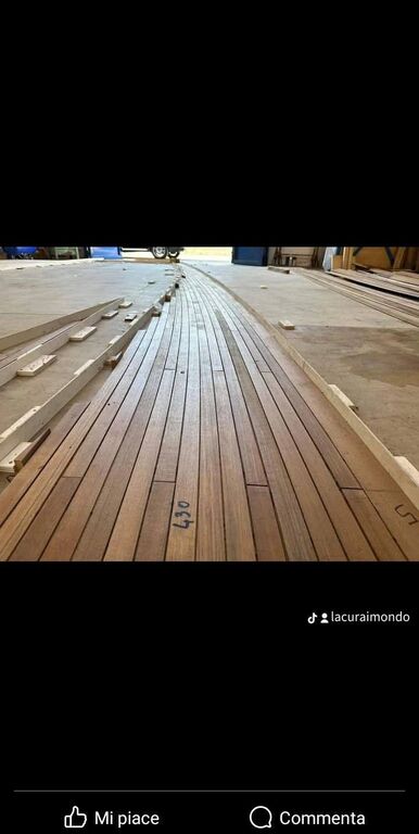 5351562 Coperte in teak