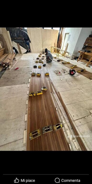 5351569 Coperte in teak