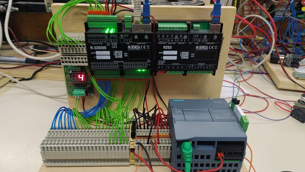 5394223  corso programmazione PLC con