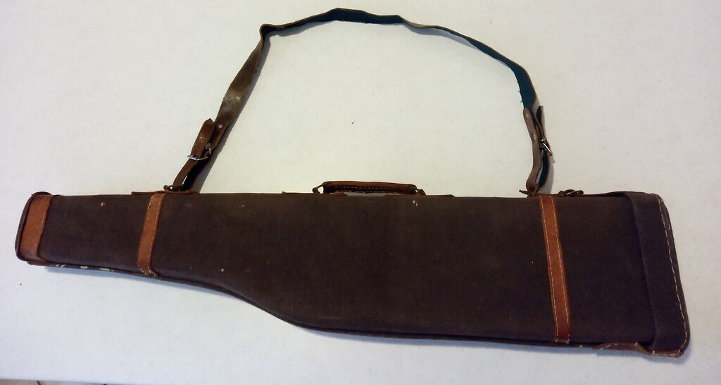 5377784 Custodia x fucile antica rigida,