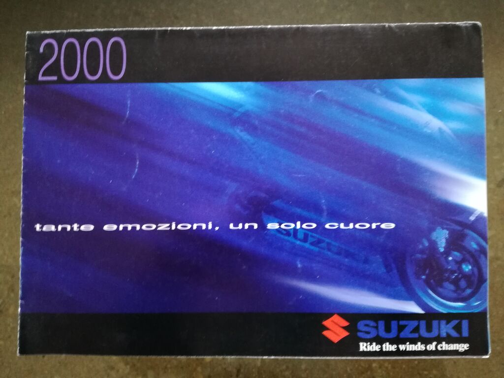 5410513 Depliant suzuki moto