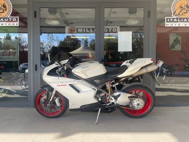 5073000  DUCATI 848 .