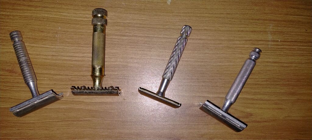 5402268 Due rasoi vintage gillette un