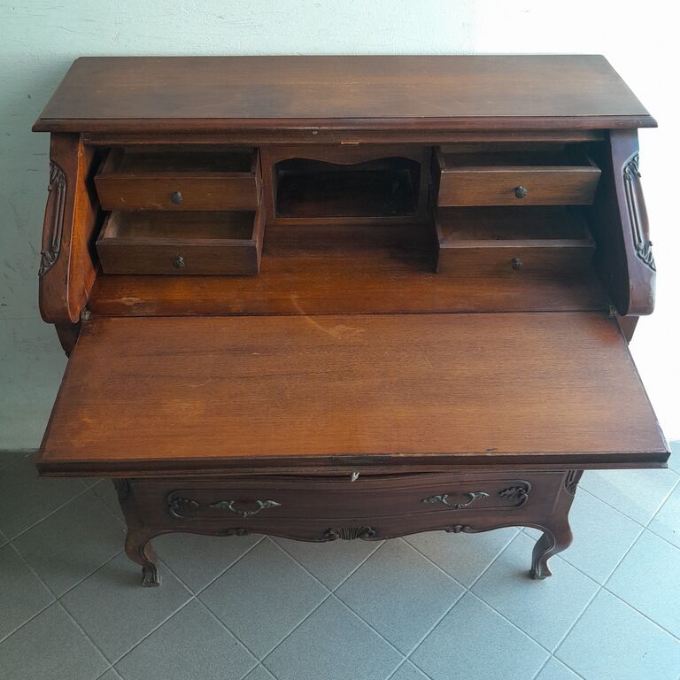 5404488 Elegante ribalta trumeau con