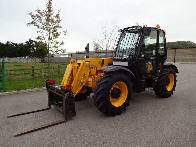 5406346  Carrelli elevatori JCB 531-70