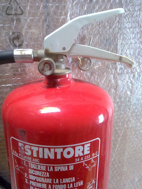 5390766 estintori carichii a 15 euro, e