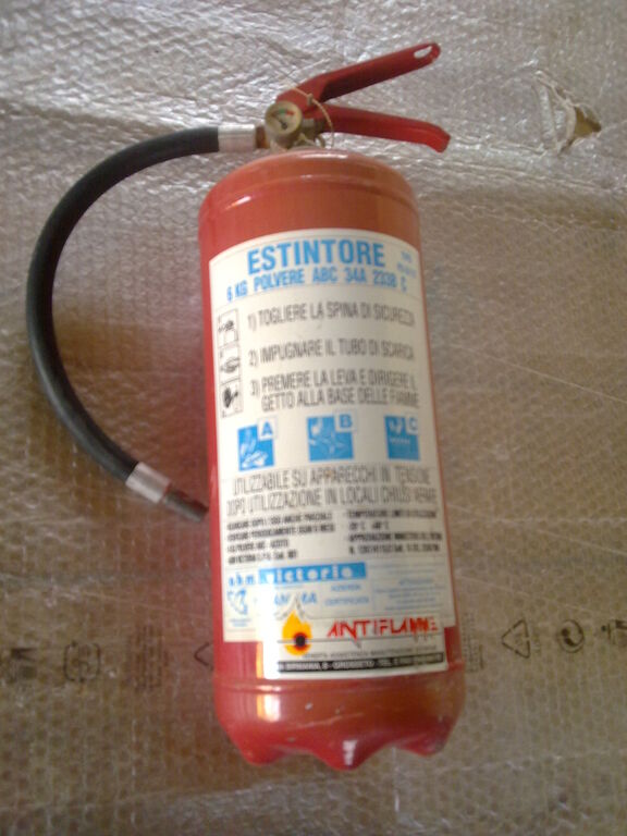 5390768 estintori carichii a 15 euro, e