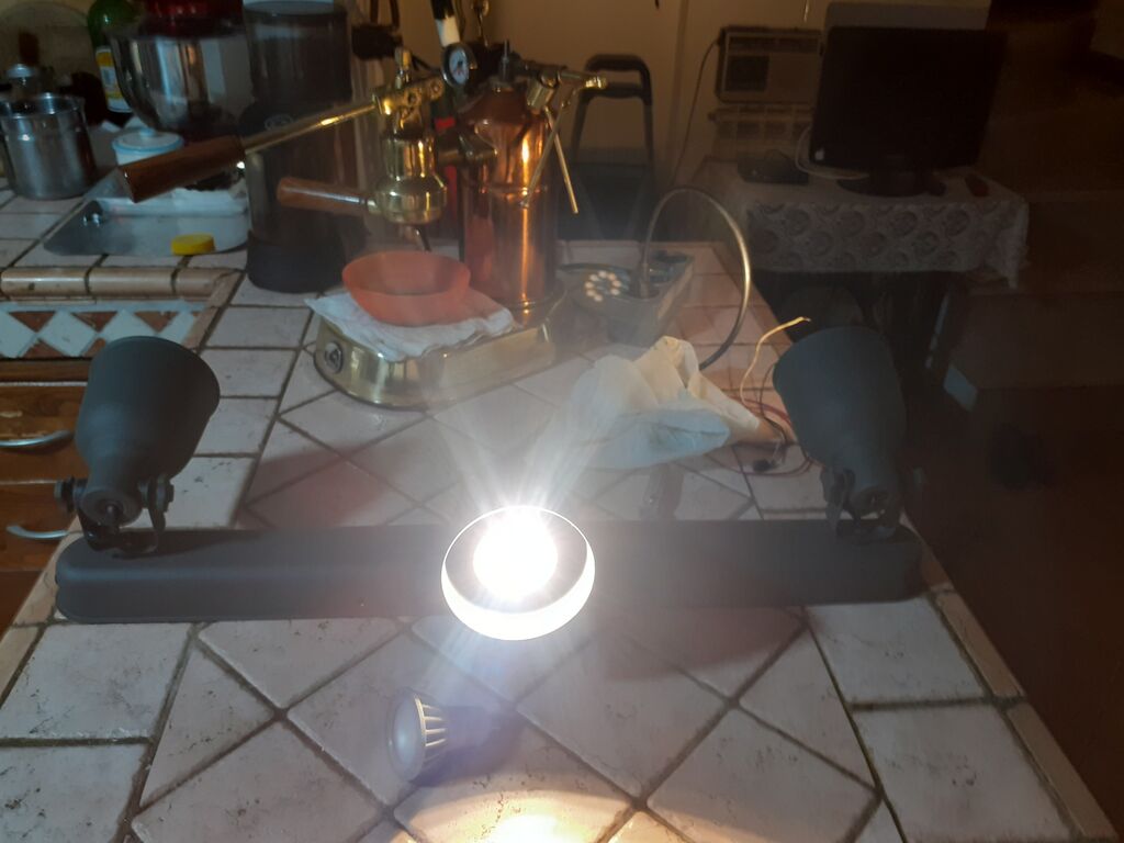 5354113 Faretti da parete orientabili