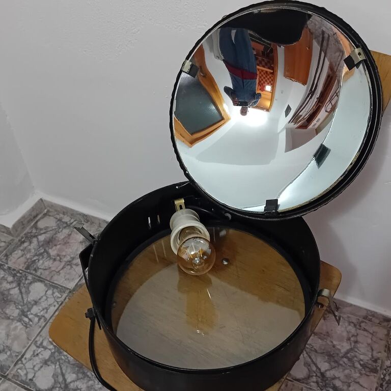 5405228 Faro da ferrovia grande anni 30