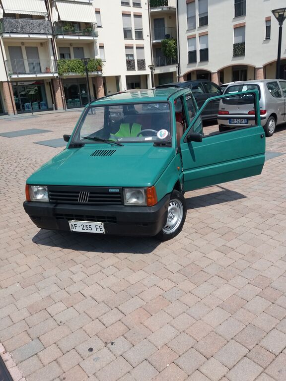 5403068  FIAT Panda PANDA 900