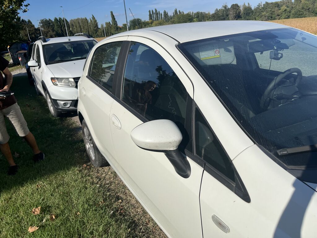 5404148  FIAT Punto 1.4