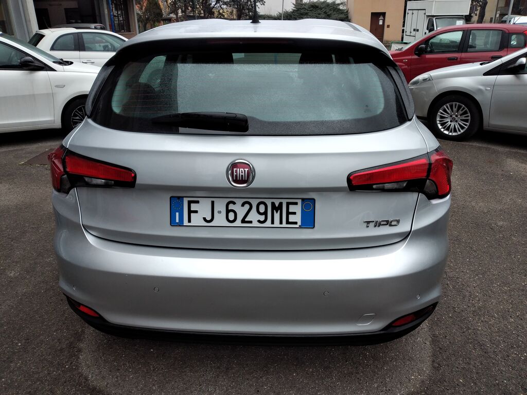4891263  FIAT Tipo (2015--->) easy