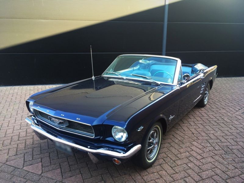 3792743  FORD Mustang Cabrio