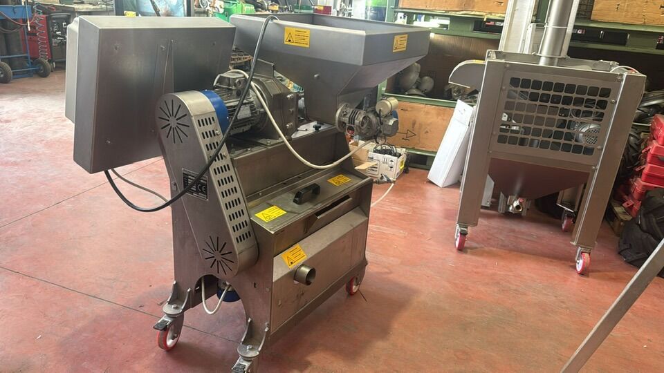 5407125 Frantoio oliomio modello baby