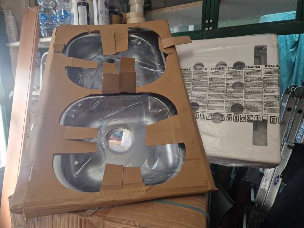 5410321 Frigo d incasso