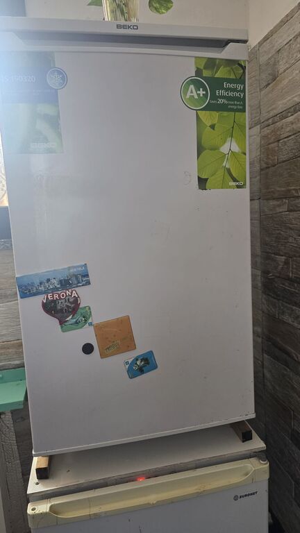 5369382 Frigo tavola