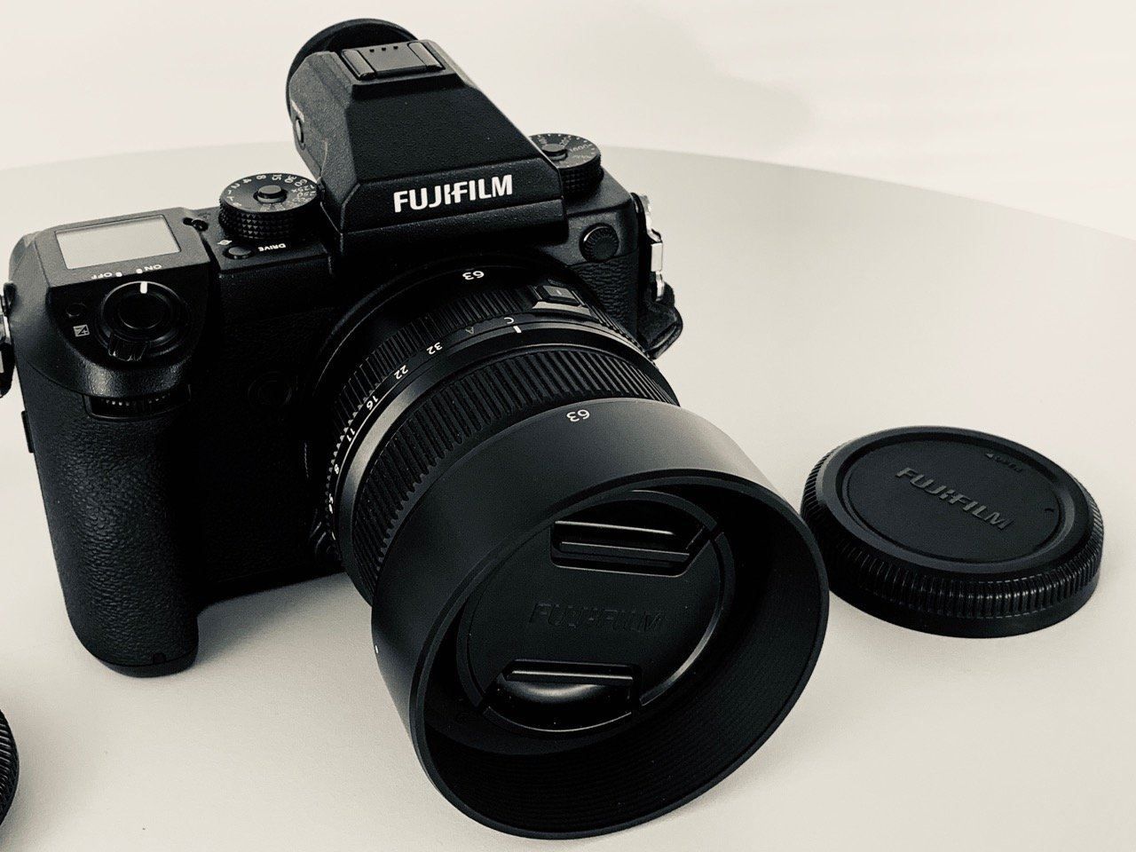 3968607 Fujifilm GFX 50s Body 51.4MP,