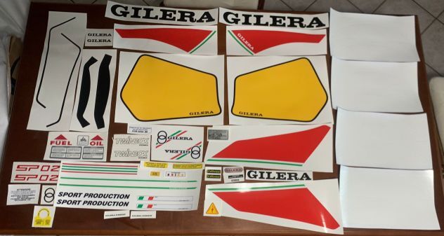 5356531 Gilera sp 02 kit adesivi nuovi