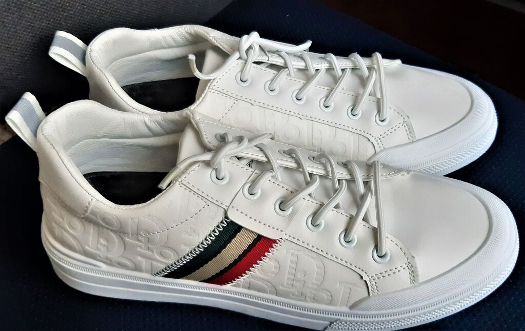 5407352 Gym fashion bianche - misura 42