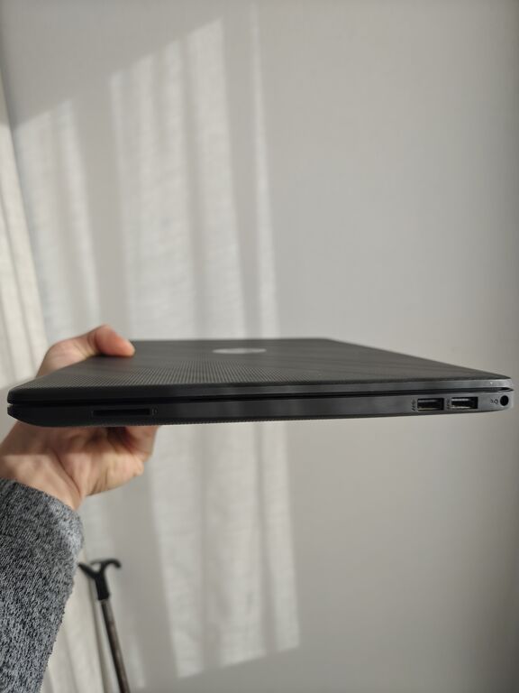 5347007 Hp ultrabook 250 g9