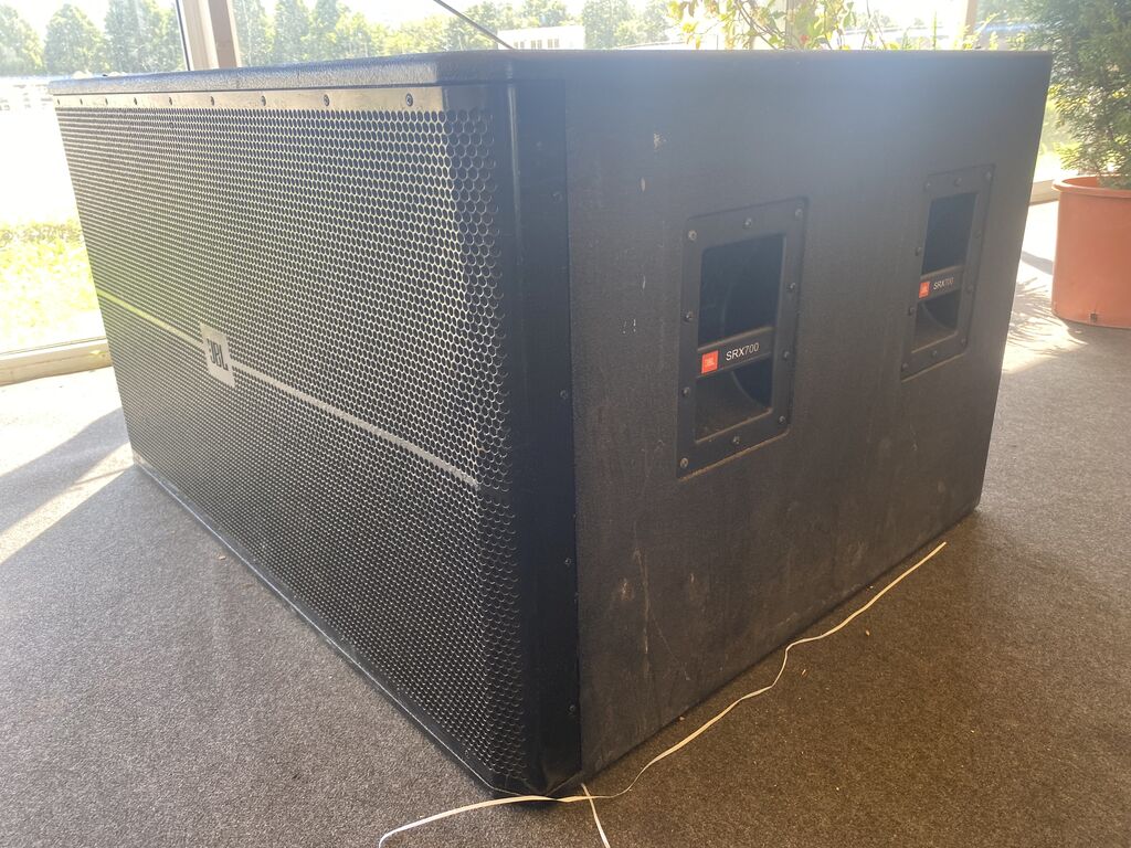 5354038 Impianto audio professionale jbl