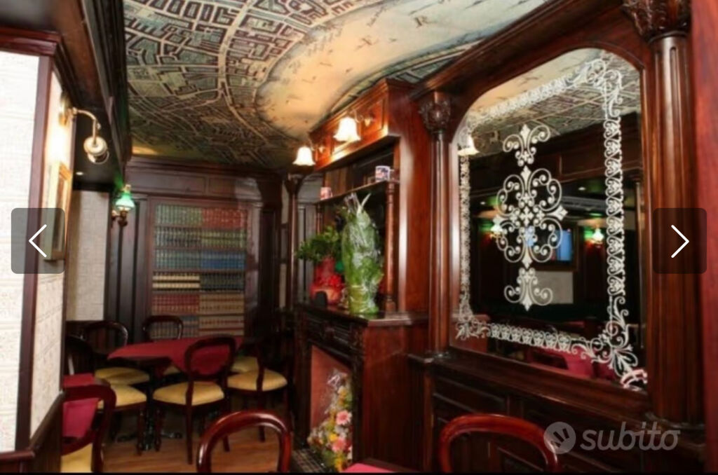 5353049 Importante pub vomero centro