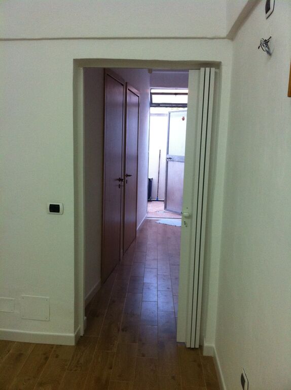 5350592  in affitto negozio Centro mq60