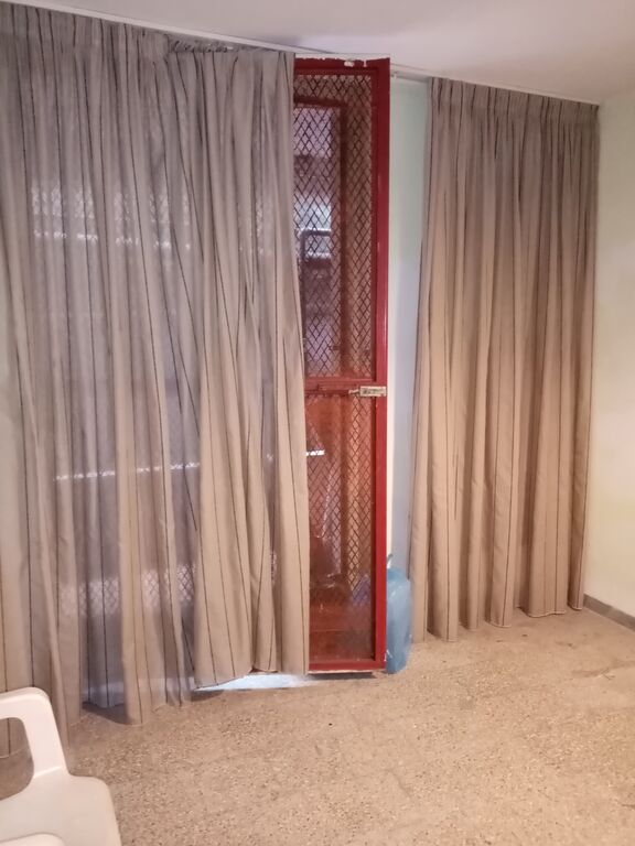 5384425  in affitto laboratorio vic