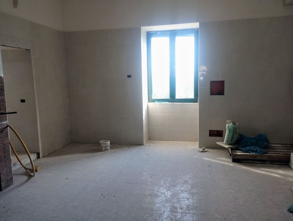 5400239  in affitto ristorante Ogliara