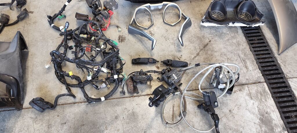 5410209 Kawasaki j300 ricambi