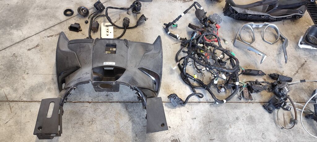 5410211 Kawasaki j300 ricambi