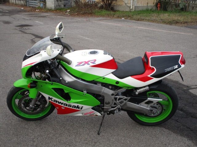 5083538  KAWASAKI ZXR 1992