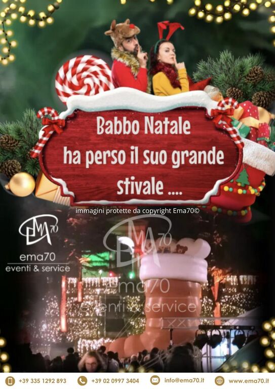5406791 La piazza di babbo natale