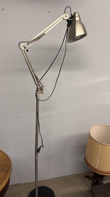 5403200 Lampada regolabile stile