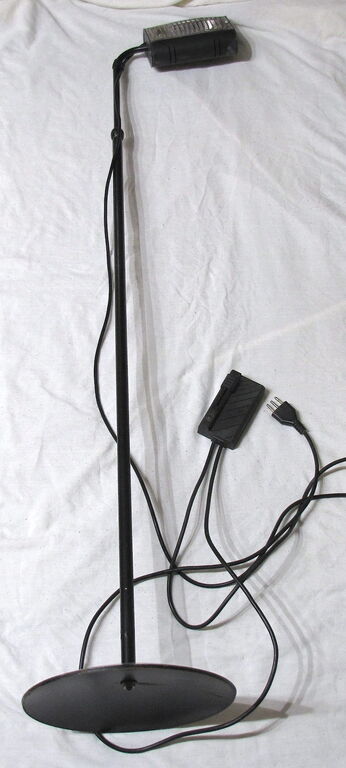 5376216 Lampada stelo pavimento piantana