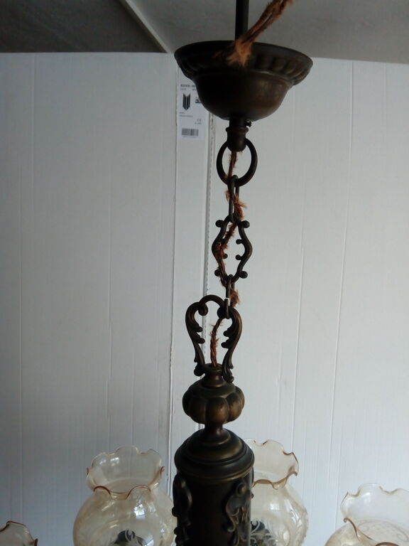 5383896 Lampadario in ottone e vetro